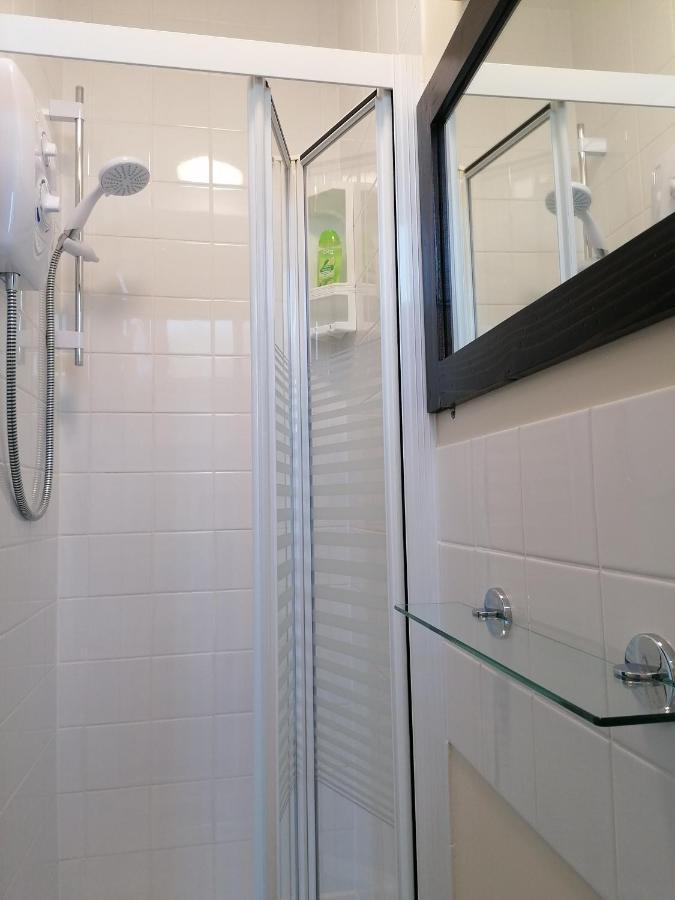 Pensalda Guest House Ньюкі Екстер'єр фото