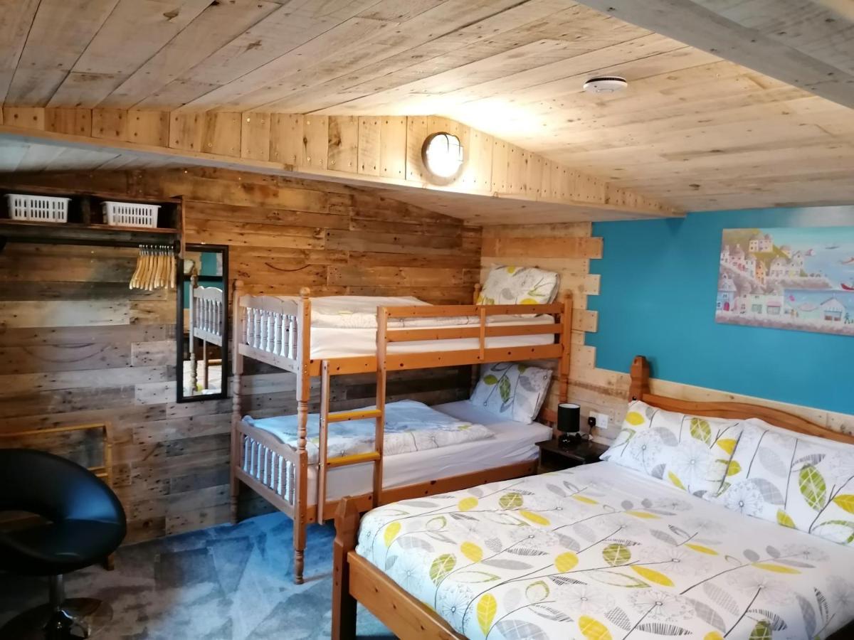 Pensalda Guest House Ньюкі Екстер'єр фото