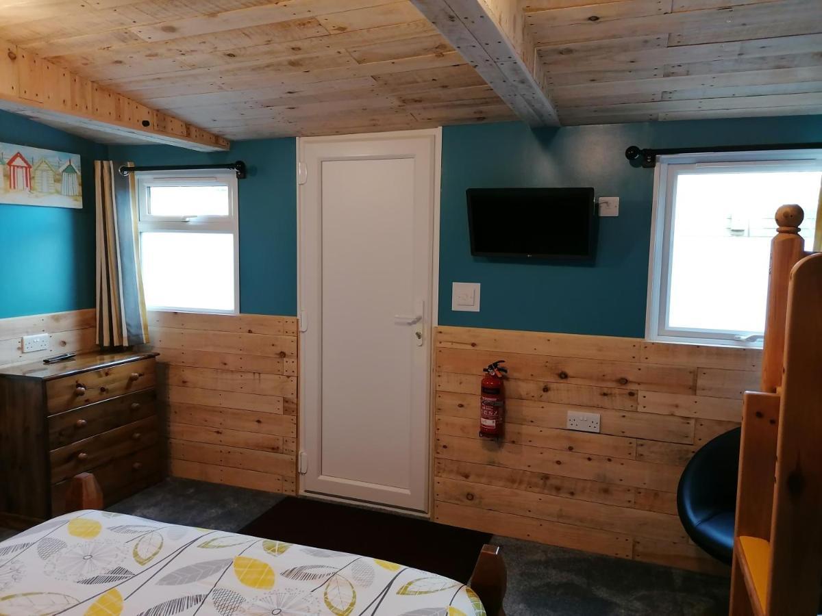 Pensalda Guest House Ньюкі Екстер'єр фото