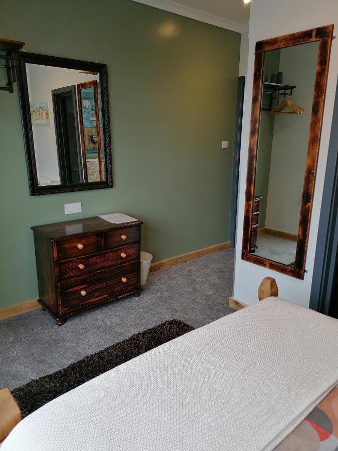 Pensalda Guest House Ньюкі Екстер'єр фото