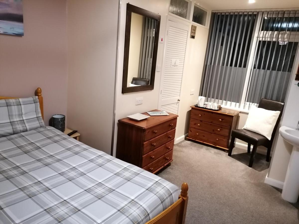 Pensalda Guest House Ньюкі Екстер'єр фото