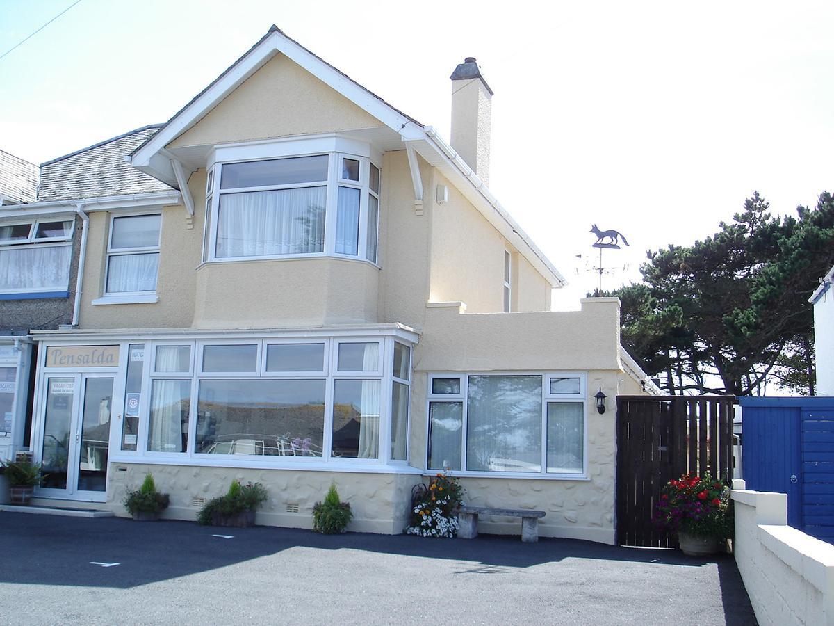 Pensalda Guest House Ньюкі Екстер'єр фото